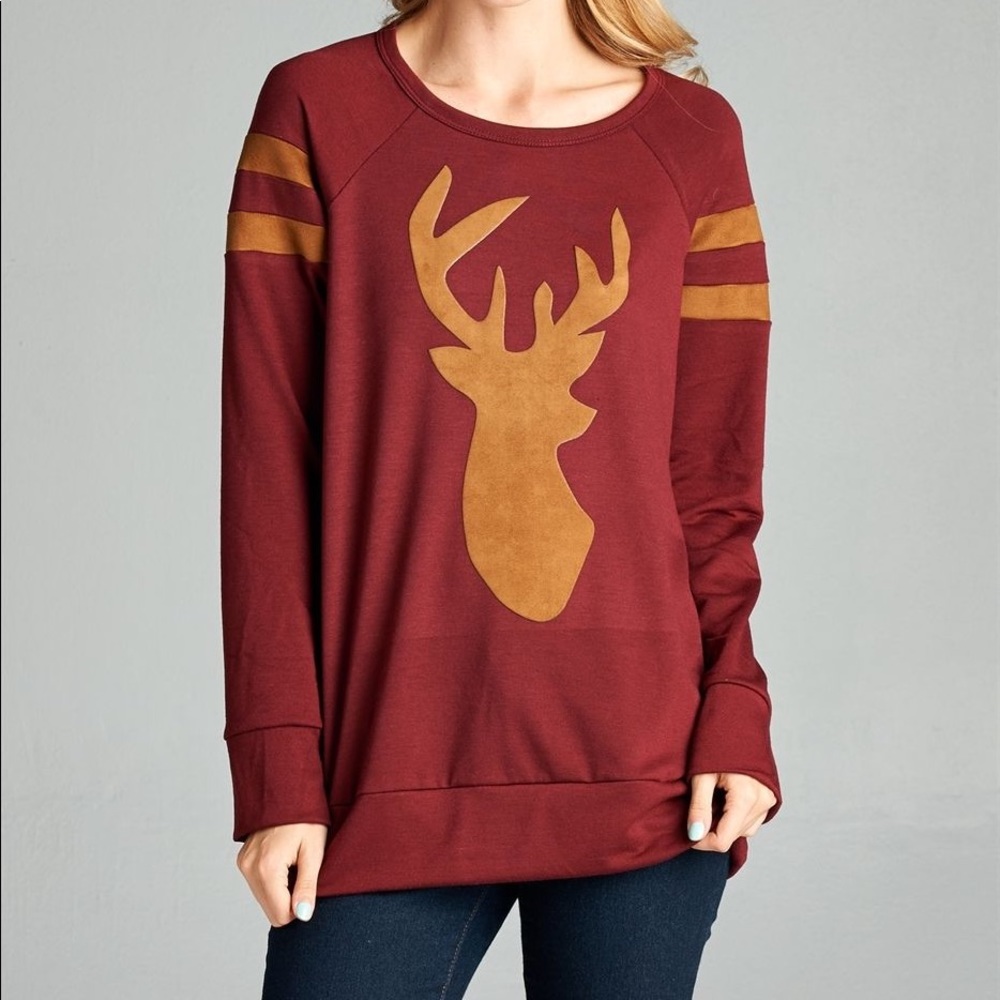 Burgundy women’s deer patch top